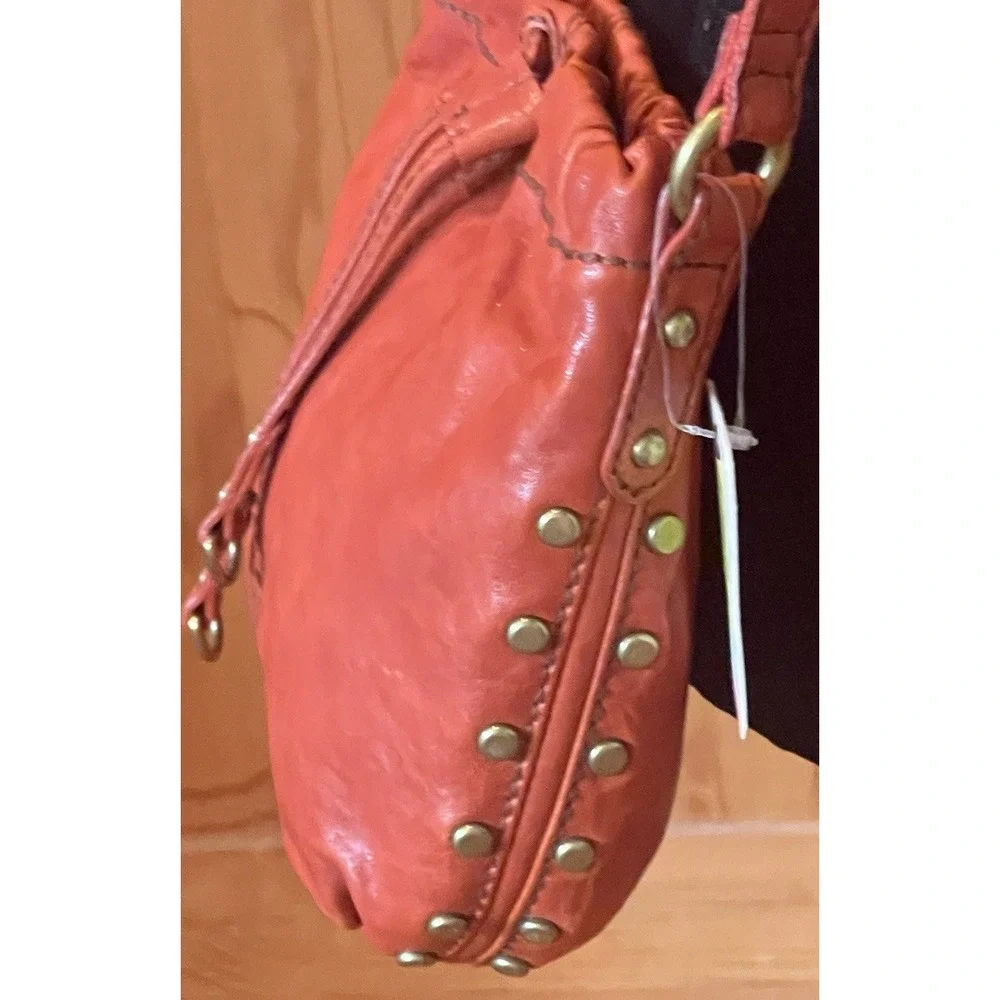 Fossil NWT Leather Hobo Crossbody Bag Burnt Orange Shoulder Purse Key Charm⁠